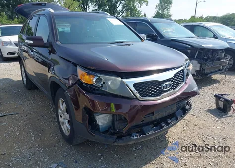 2011 Kia Sorento Lx z USA, uszkodzony, nr VIN 5XYKT3A10BG126610
